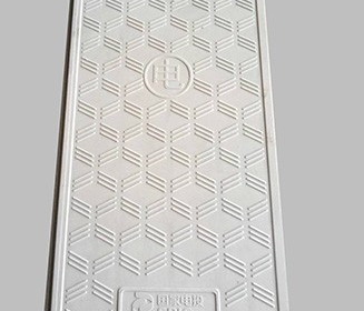 复合电缆沟大香蕉三级片视频